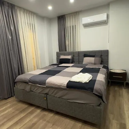 Oeztatli Lägenhet Istanbul