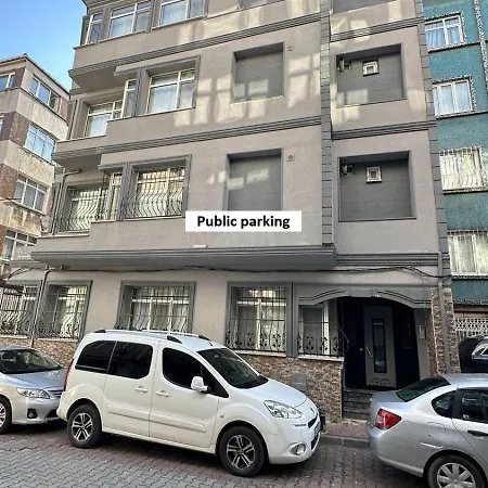 Oeztatli Apartment