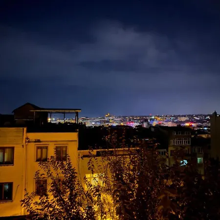 Oeztatli * Istanbul