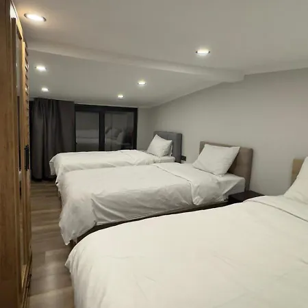 Apartment Oeztatli