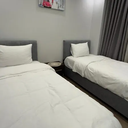 Oeztatli Apartment *