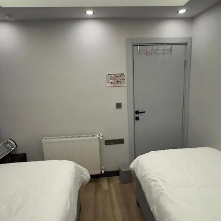 Oeztatli Apartment *