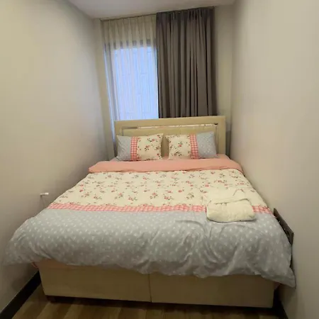 Apartment Oeztatli Istanbul