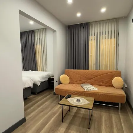 Oeztatli Apartment *