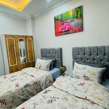 Oeztatli Apartman *