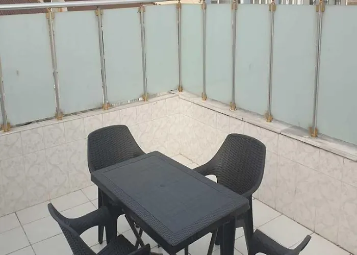 Oeztatli 아파트 *