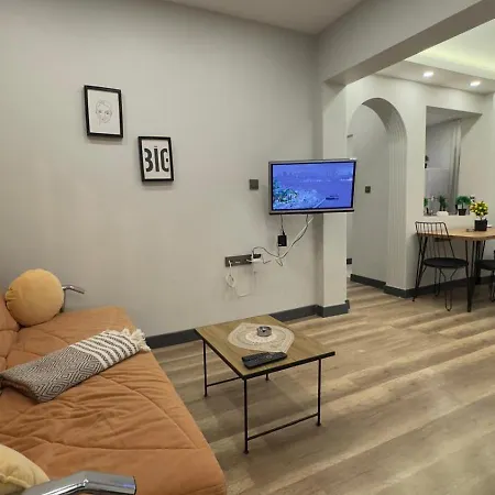 Apartment Oeztatli Istanbul