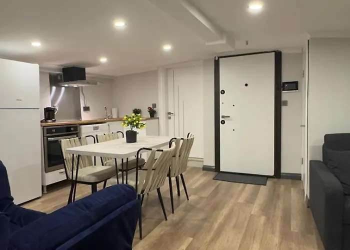 Oeztatli Apartamento